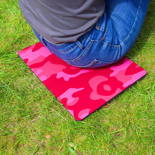 Portable Outdoor Lightweight Sit Mat (Pink Camo)